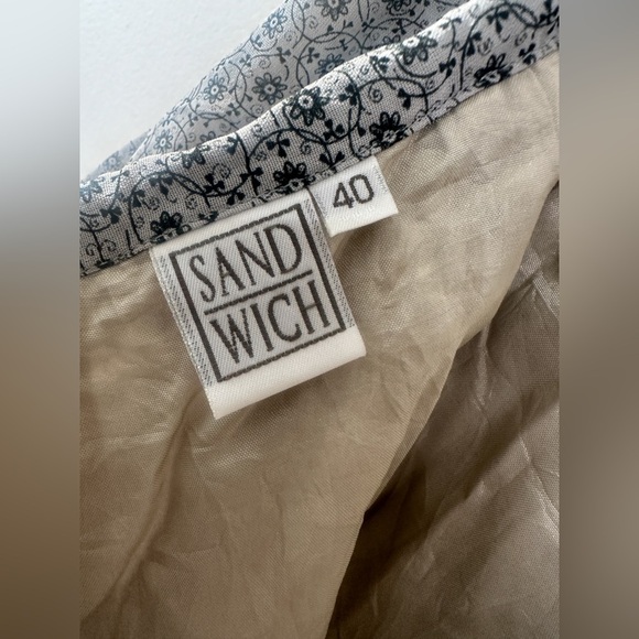 Sandwich Skirt -Floral - Blue/Grey Viscose- Below Knee - Size 40 (8) - Picture 12 of 13